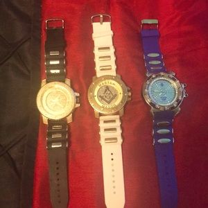I’m selling some watches